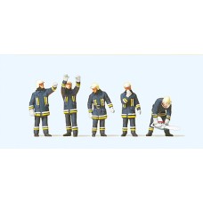 Feuerwehrmänner in moderner E